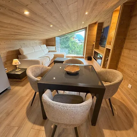 Apartment Nivalis - Les Gets, En Plein Centre Et Au Pied Des Pistes