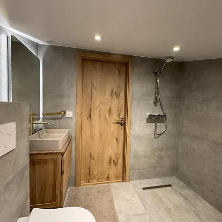 Apartment Nivalis - Les Gets, En Plein Centre Et Au Pied Des Pistes *