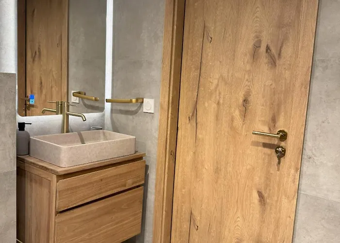 Nivalis - Les Gets, En Plein Centre Et Au Pied Des Pistes Montreux